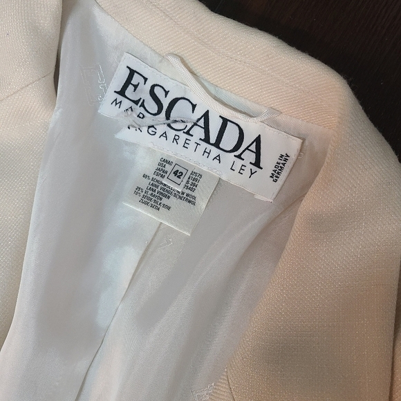 Escada Jacket - Picture 11 of 15
